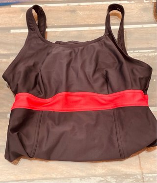 Bañador premamá negro y rosa