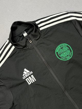 Chaqueta Adidas Celtic negra chándal talla M