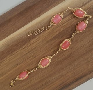 Bracciale Rodonite Rosa e Ottone Dorato