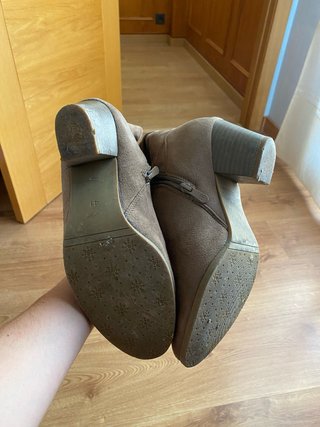 Botines marrones claros casi sin uso