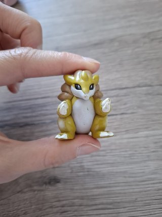 Minifigure Pokémon – Pikachu, Clefairy e Sandslash