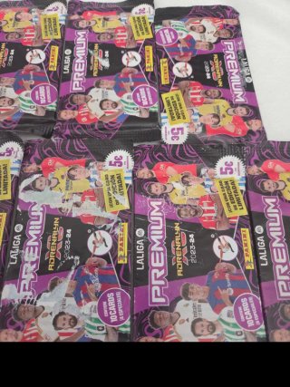9 Sobres Panini Adrenalyn Premium 23/24