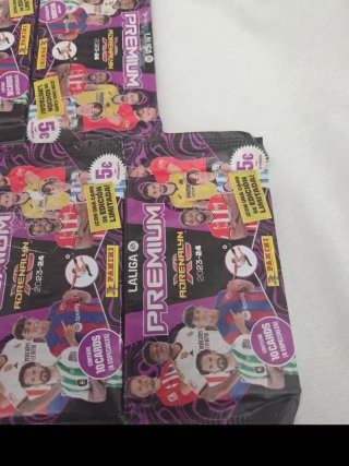 9 Sobres Panini Adrenalyn Premium 23/24
