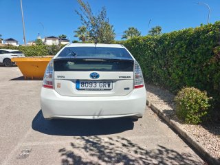 Toyota Prius 1.8 Hybrid 136 CV