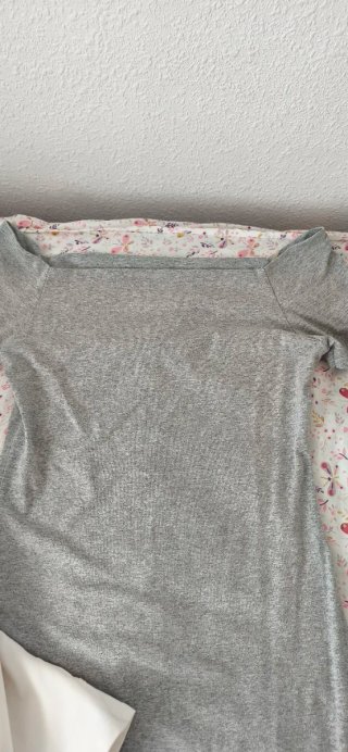3 vestidos + regalo de chaqueta blanca