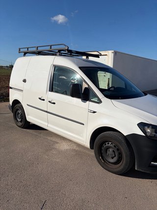 Volkswagen Caddy Furgón Blanca – Muy Buen Estado