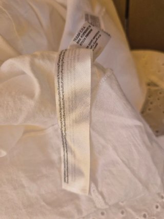 Abito estivo bianco con pizzo