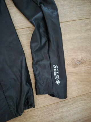 Gore Wear Gore-Tex Infinium Talla M Mujer