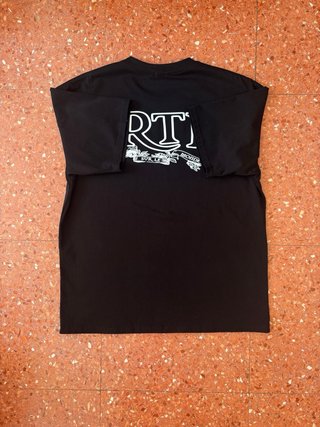 Camiseta Negra Cortez CRTZ