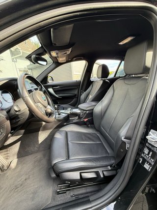BMW Serie 1 118iA 2019 - Full black