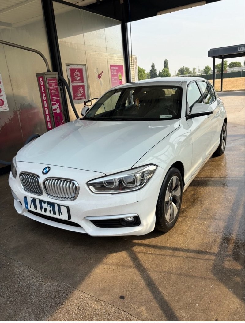 BMW Serie 1 2016 - foto 1