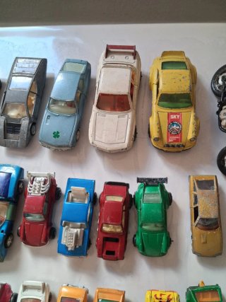 Coches a escala