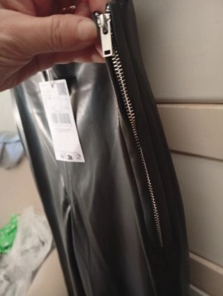 Pantalón polipiel Mango Talla S