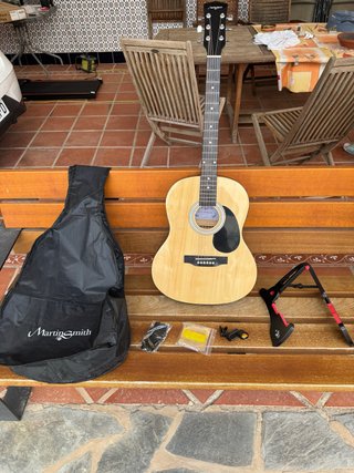 Guitarra Española Martin Smith con Accesorios