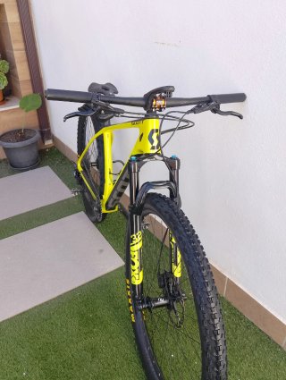 Bicicleta Scott Scale 930 Carbono