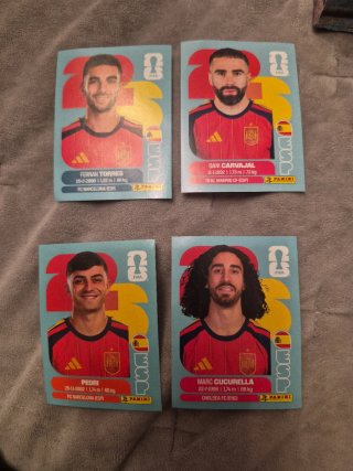 Cromos Panini Mundial: Ferran Torres, Pedri, Carva