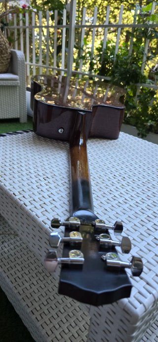 Guitarra Electroacústica Fender