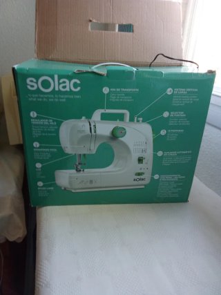Máquina de coser Solac para reparar ( o manitas)
