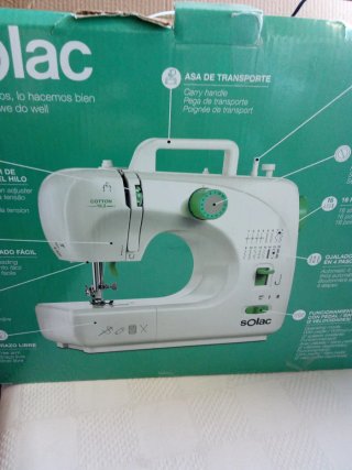 Máquina de coser Solac para reparar ( o manitas)