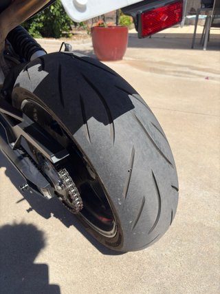 Aprilia Dorsoduro 900 Supermotard