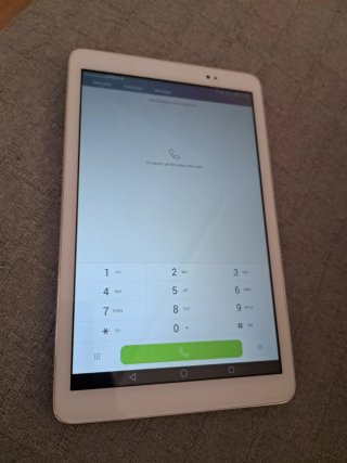 Tablet Huawei bianco con funzione telefono