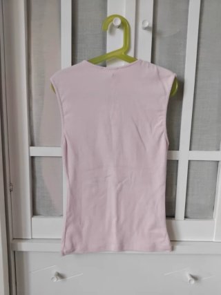 Camiseta sin mangas rosa bebé stradivarius