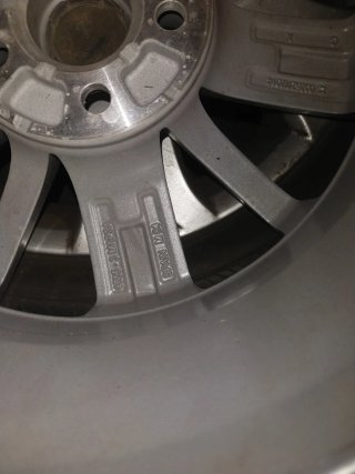 Llanta Volkswagen 185/60/15