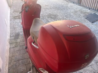 Vespa LX 125 Roja 2008 - 24.500 km
