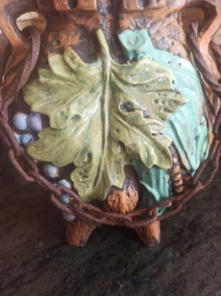 Botella antigua italiana decorada