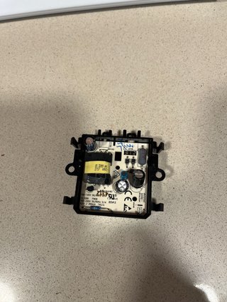 Placa electrónica luz nevera 100-240V