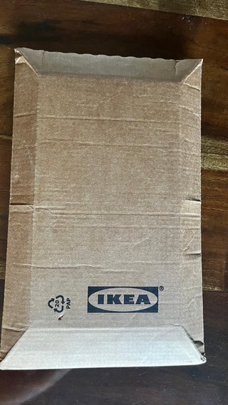 Cama alta metálica gris Ikea