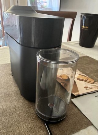 Macchina Caffè Nespresso Vertuo Pop DeLonghi