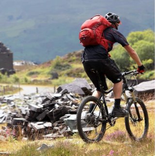 Mochila Osprey Escapist 18 multi-sport backpack.