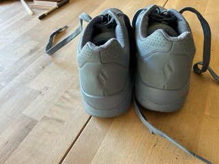 Bambas sketcher talla 41 de color azul usadas.