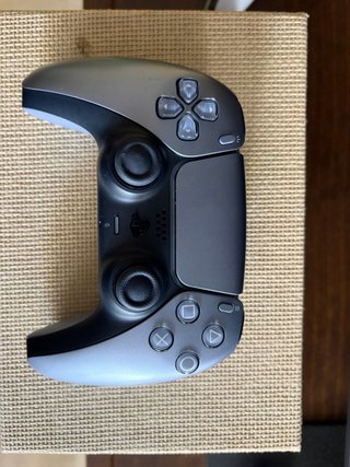 Mando PS5 DualSense sterling silver