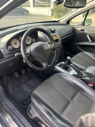 Peugeot 407 2004