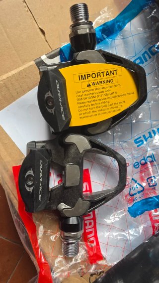 Pedali Shimano Dura-Ace PD-R9100 expo