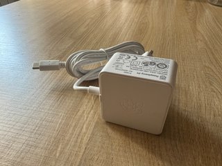 Raspberry Pi 4 B 8GB - Funda Argón ONE M.2