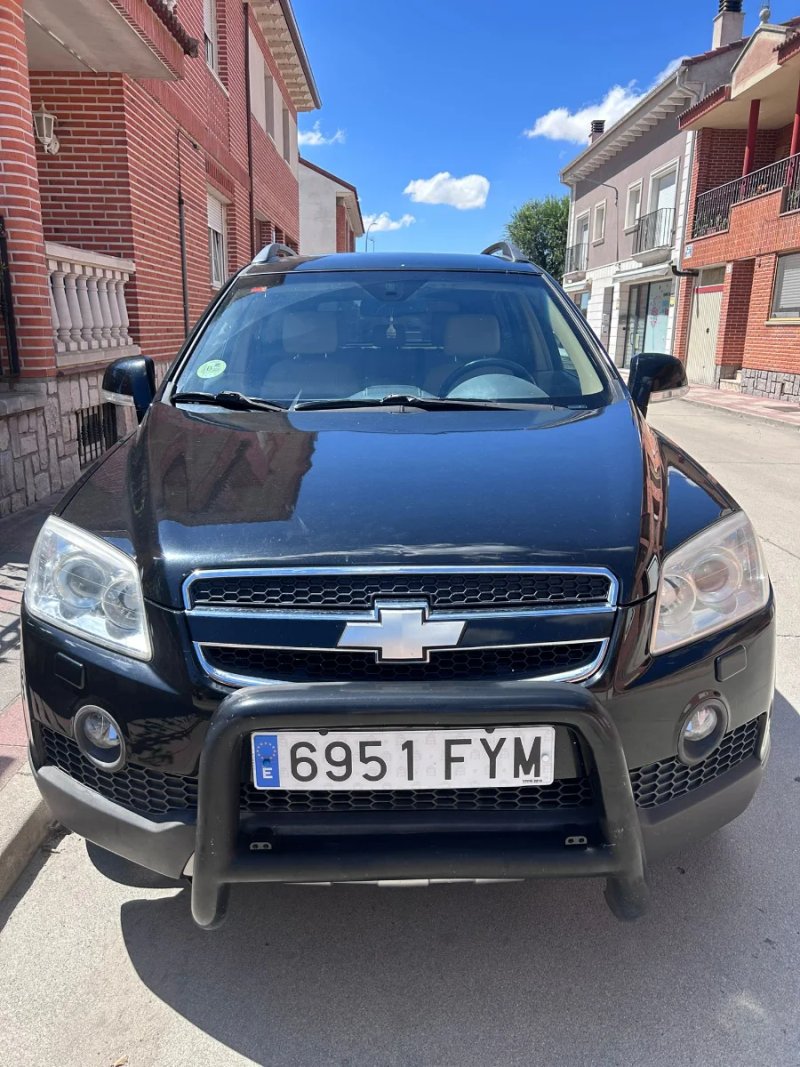 Chevrolet Captiva 2008 - foto 1