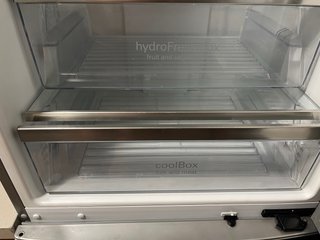 Cajones nevera hydroFresh y coolBox