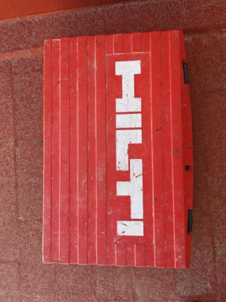 Hilti TE 5 con brocas