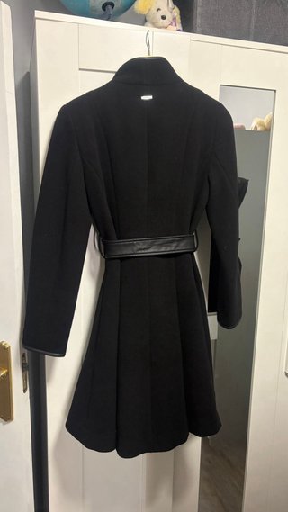 Abrigo DKNY Lana Negro