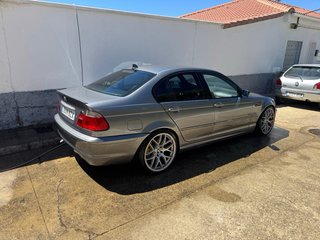 BMW 330d