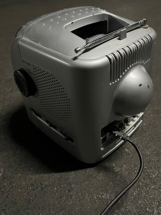 TV Portátil Retro Stevenson ST-9121 con Radio