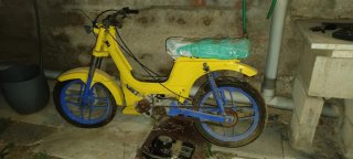 Derbi Variant Sport para restaurar con papeles