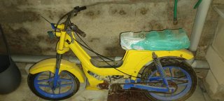 Derbi Variant Sport para restaurar con papeles