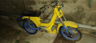 Derbi Variant Sport para restaurar con papeles