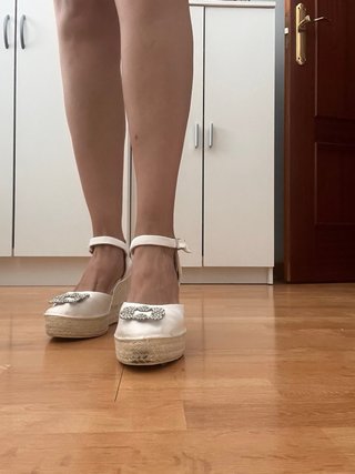 Sandalias cuña novia pedrería SPOONSHOES