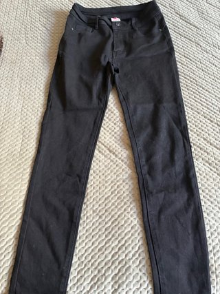 Pantalón negro elástico mujer