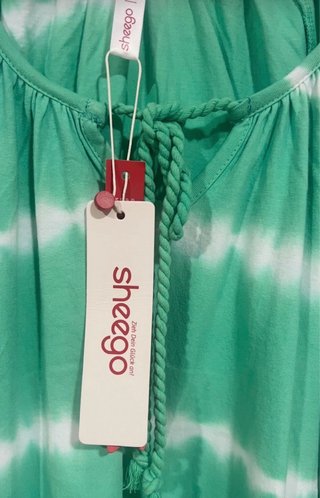 Talla 44-46 Blusa manga corta abullonada SHEEGO